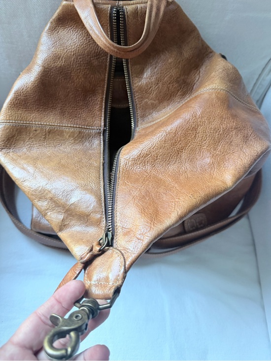 BED|STU Handbags - BED|STU Cognac Leather Shoulder Hobo Bag with Center Zip